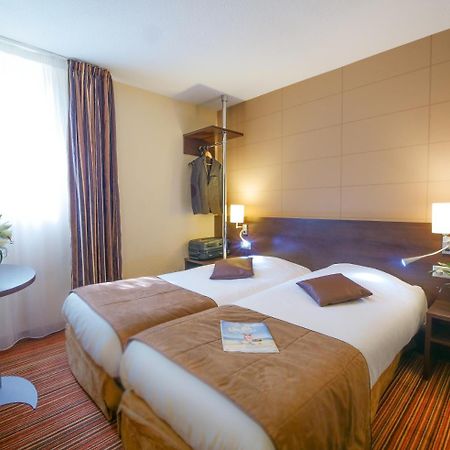 Hotel Inn Design Poitiers Sud Екстериор снимка