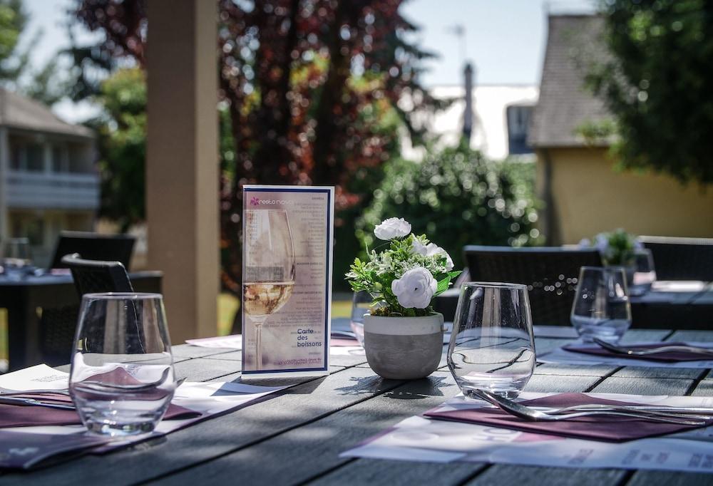 Hotel Inn Design Poitiers Sud Екстериор снимка
