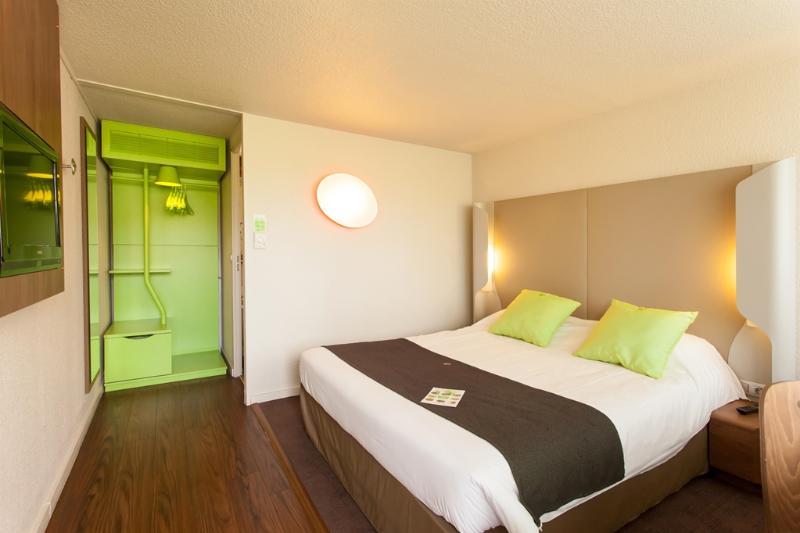 Hotel Inn Design Poitiers Sud Екстериор снимка