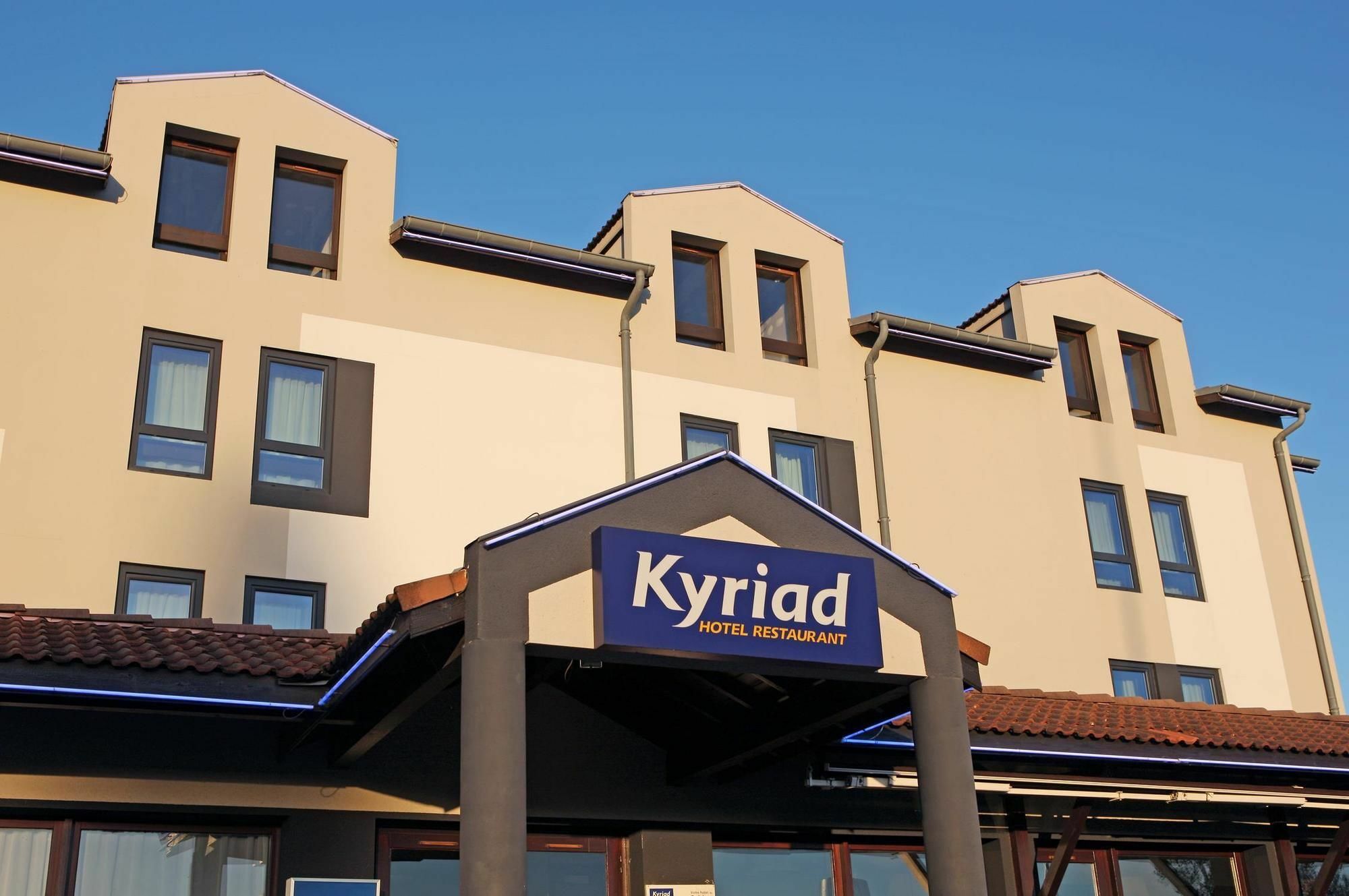 Hotel Inn Design Poitiers Sud Екстериор снимка